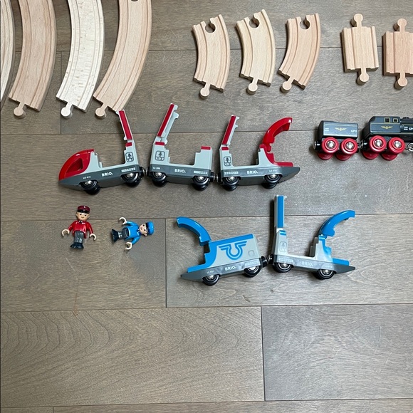 Brio Train Set - Picture 5 of 14